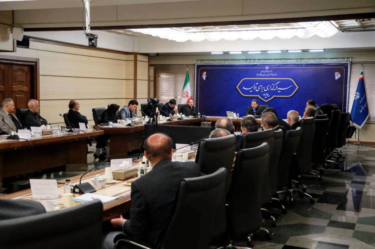 ایران با اتکا به توان داخل و همت فرزندان میهن بر دشمن متجاوز غلبه کرد