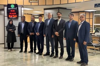بازدید مدیرعامل بانک توسعه صادرات ایران از گروه صنعتی و کشاورزی آتاویتا