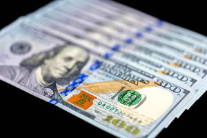 کل تامین ارز کشور از 39.4 میلیارد دلار عبور کرد/ دادوستد 19.5 میلیارد دلاری بازرگانان در بازار ارز تجاری مرکز مبادله ایران