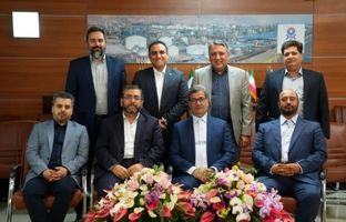 نشست هم اندیشی معاونان مالی ادوار شرکت پتروشیمی جم