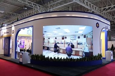 بازدید مدیر عامل بانک سینا از مرکز ارتباط با مشتریان و واحد‌های مستقر در ساختمان میر عماد