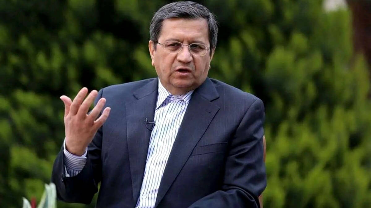  انتقاد«همتی» به واردات قهوه با ارز ترجیحی/ رشد اقتصادی تا پایان سال به ۴ درصد نمی‌رسد