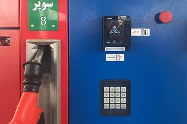 ۶۰ لیتر سهمیه بنزین امشب شارژ می‌شود