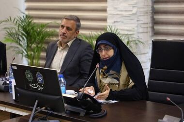 رونمایی از کارت هوشمند ورود به بازار تهران  در منطقه ۱۲