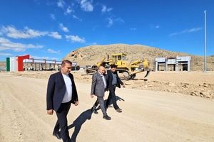  بازدید مدیرعامل سازمان منطقه آزاد ماکو از پروژه بزرگ لجستیکی در بازرگان