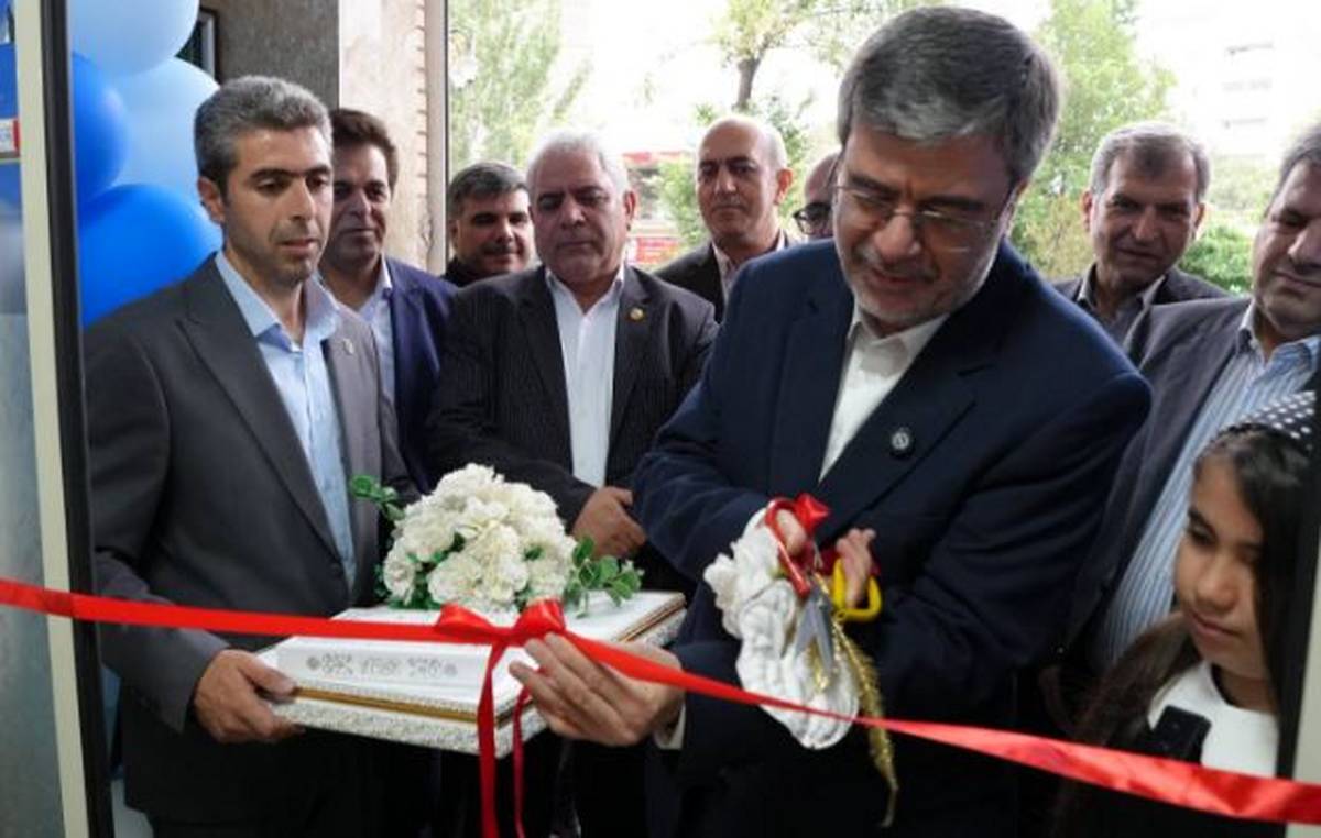 خدمت‌رسانی به مردم، حمایت از تولید و توسعه اقتصادی، راهبرد اصلی بیمه ایران در مناطق آزاد