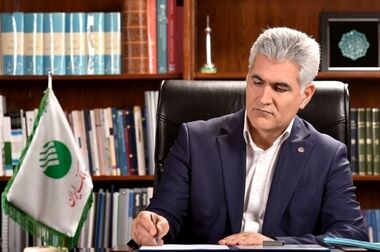 بازدید و بررسی میدانی دکتر بهزاد شیری مدیرعامل پست بانک ایران از وضعیت ارائه خدمات شعبه آپادانا
