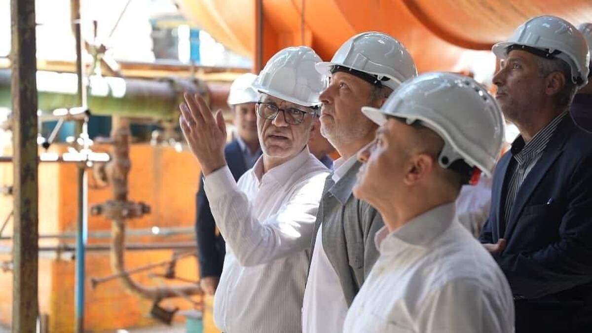 بازدید راهبردی مدیرعامل گروه سرمایه‌گذاری غدیر از پتروشیمی شیراز؛ تأکید بر تاب‌آوری عملیاتی و تسریع در بازسازی واحدهای استراتژیک