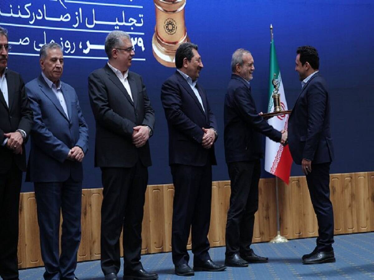 تقدیر رییس جمهور از عملکرد صادراتی درخشان شرکت نفت سپاهان
