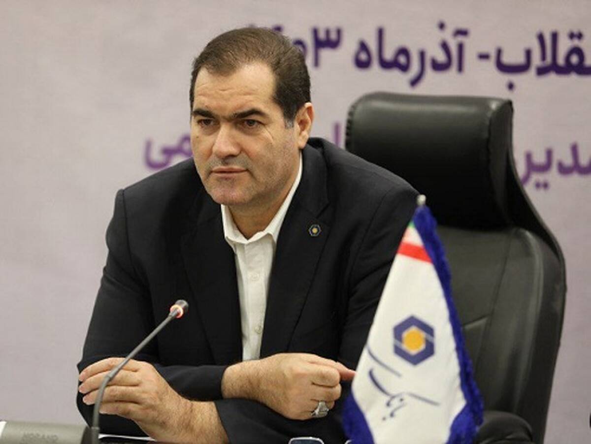 نشست هم‌افزایی مدیران ستادی و مناطق حوزه فناوری اطلاعات بانک سینا