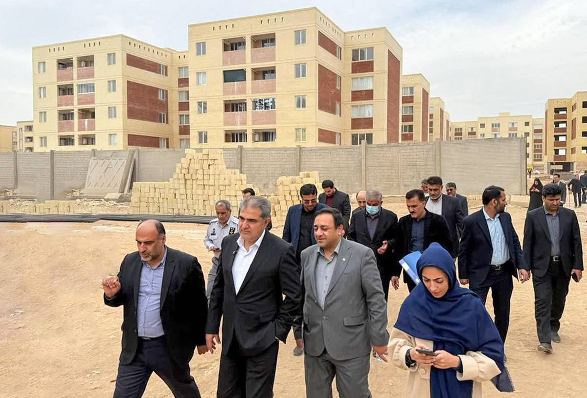  قدردانی معاون وزیر راه و شهرسازی از عملکرد بانک مسکن در طرح نهضت ملی استان یزد/ تامین مالی بیش از ۴۲ هزار میلیارد ریالی نهضت ملی یزد