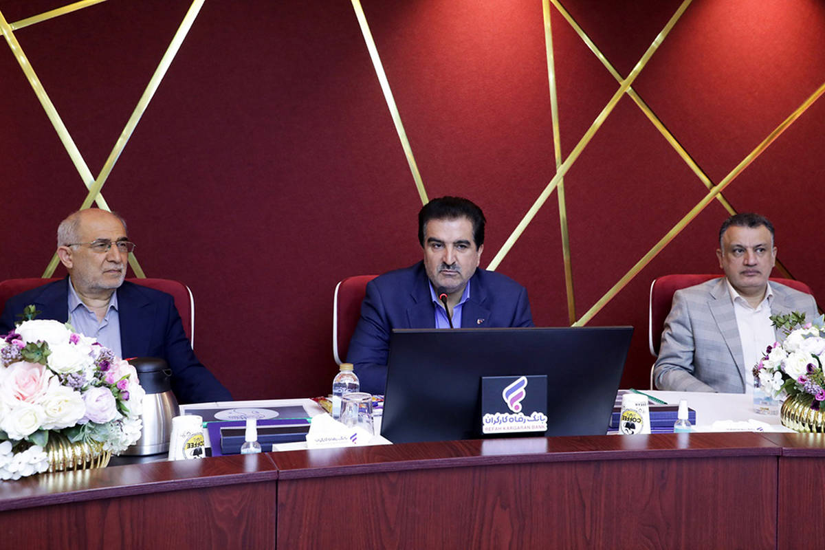 حمایت‌های بانک رفاه کارگران از صندوق بازنشستگی کارکنان فولاد گسترش می‌یابد