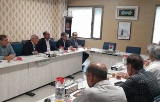 نشست بیمه دی و صندوق بازنشستگی استان در دو‌مرجع درمانی بیمارستان آذربایجان و میلاد 