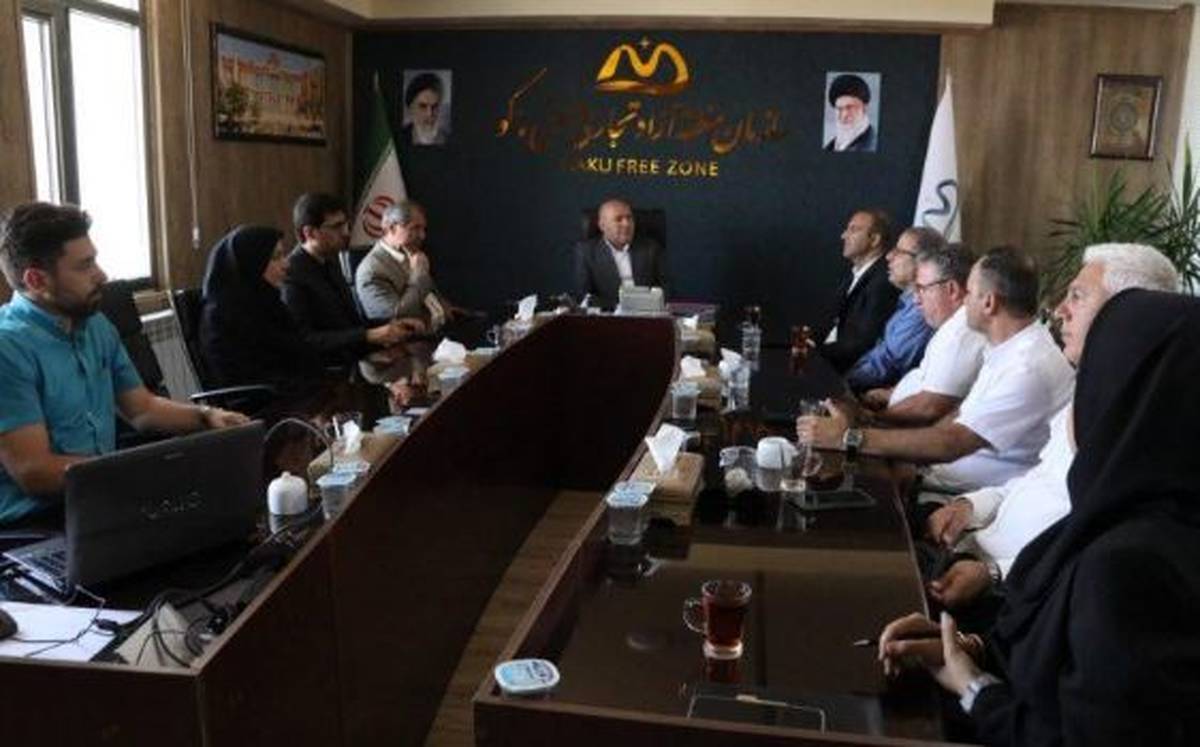 گام بلند ماکو در مسیر انرژی‌های پاک؛ سرمایه‌گذاری ۲۵۰ مگاواتی در نیروگاه خورشیدی کلید خورد