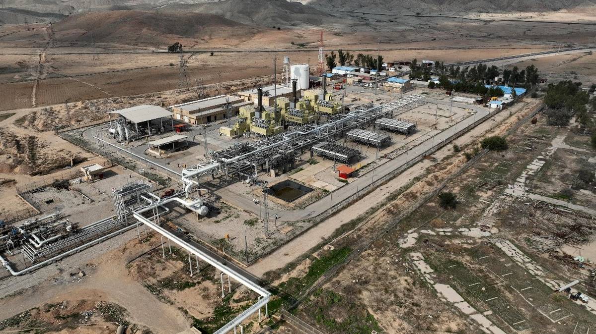 پایان هفت دهه اتلاف سرمایه ملی به همت شرکت پالایش گاز بیدبلند خلیج‌فارس/ آخرین جزئیات از پروژه عظیم و ملی طرح بهسازی و احداث تأسیسات جمع‌آوری گازهای مشعل