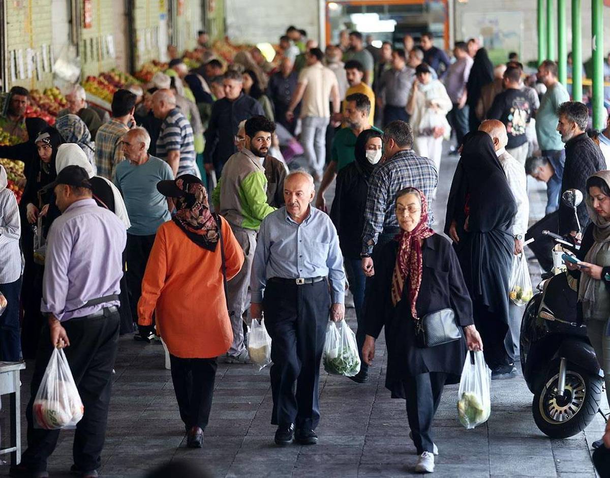 فعالیت میادین و بازارهای میوه و تره بار شهرداری تهران در روزهای تعطیل