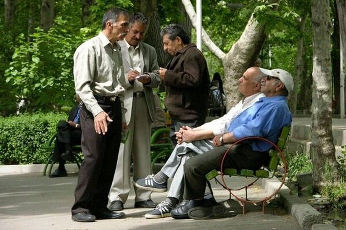 معوقات فروردین بازنشستگان تأمین اجتماعی چه زمانی پرداخت می‌شود؟