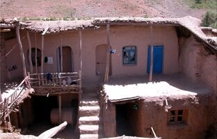 به خوش‌نشین‌ها وام مسکن روستایی نمی‌دهیم