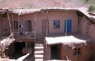 به خوش‌نشین‌ها وام مسکن روستایی نمی‌دهیم