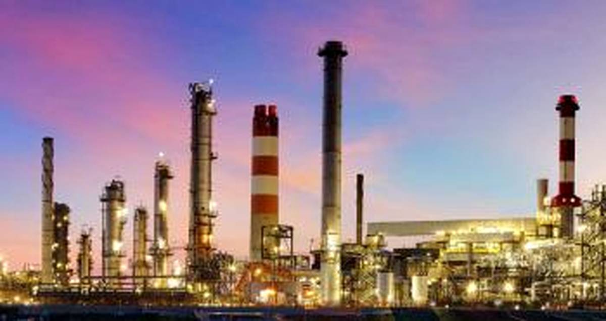 بانک توسعه صادرات ایران، پشتیبان راهبردی صنعت پتروشیمی و تقویت صنایع پایین دستی