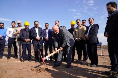 دیدار نوروزی مدیرعامل شرکت پالایش گاز هویزه خلیج‌فارس با کارکنان
