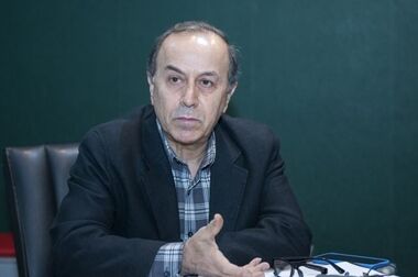 تقدیرنامه سه ستاره جایزه مسئولیت اجتماعی به بیمه پاسارگاد اهدا شد