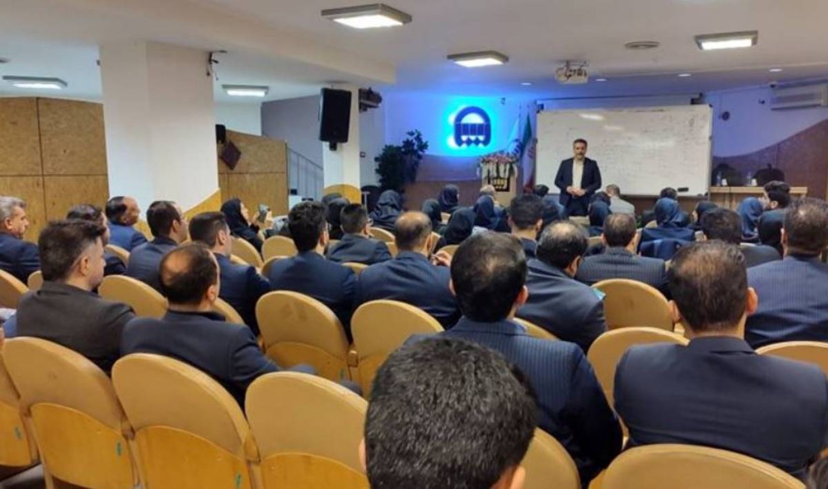 ایجاد درآمدی پایدار در دوران بازنشستگی با بیمه مستمری مادالعمر رایان