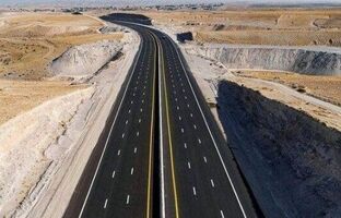 با مشارکت بانک مسکن ۲۷۶ کیلومتر بزرگراه و آزادراه احداث شد/ تامین مالی۲۵ هزار میلیارد ریالی طرح‌های زیربنایی و راه‌سازی