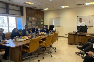 نشان عالی مدیر سال به شرکت پتروشیمی جم اعطاء شد