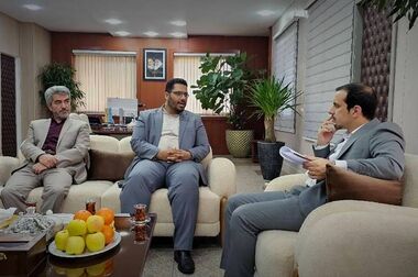 لاشه دام‌های ذبح شده، توسط دامپزشکان بررسی می‌شود