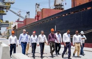 مدیرعامل و اعضای هیات مدیره مجتمع صنایع آلومینیوم جنوب از سایت دریایی پارسیان