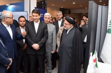 با شروع مرحله جدید ثبت نام خودروهای وارداتی؛ مشتریان پست بانک ایران می‌توانند حساب خود را وکالتی کنند