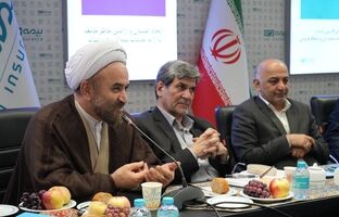 با حضور خانواده دو شهید دانش آموز میناب «دی نامیت » بیمه دی رونمایی شد / امکان خرید و فروش بدون تعطیلی 