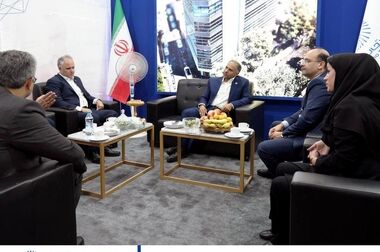 پایان همایش سراسری مدیران بیمه تجارت‌نو