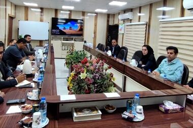  تقدیر کارکنان رسمی از مدیرعامل شرکت فولاد خوزستان