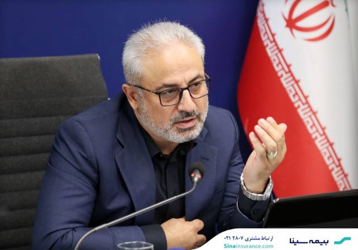 تأکید مدیرعامل بیمه سینا بر کار جهادی و پاسخگویی مستمر