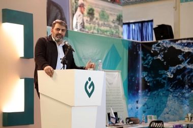 مساجد مهم‌ترین حلقه میانی برای حل مسائل کشور/ ساخت 800 مدرسه در یک سال گذشته توسط بنیاد برکت