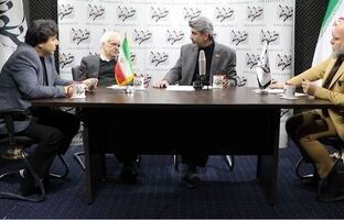 مسکن ۳۰درصد جمعیت کشور همانند یک بمب ساعتی!/ انبوه‌ساز: مردم مستاجرنشین باشند بهتر است تا وارد یک قفس شوند/ مدیرعامل اتحادیه تعاونی‌های عمرانی شهر تهران: ۳۰درصدی که مستاجر هستند اصلا جامعه هدف شما نیستند