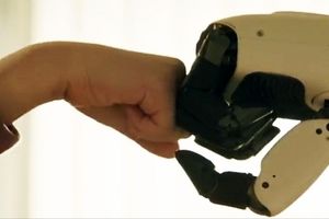 معرفی ربات خانگی ال‌جی و چشم‌انداز «خانه بدون کار» در CES 2026