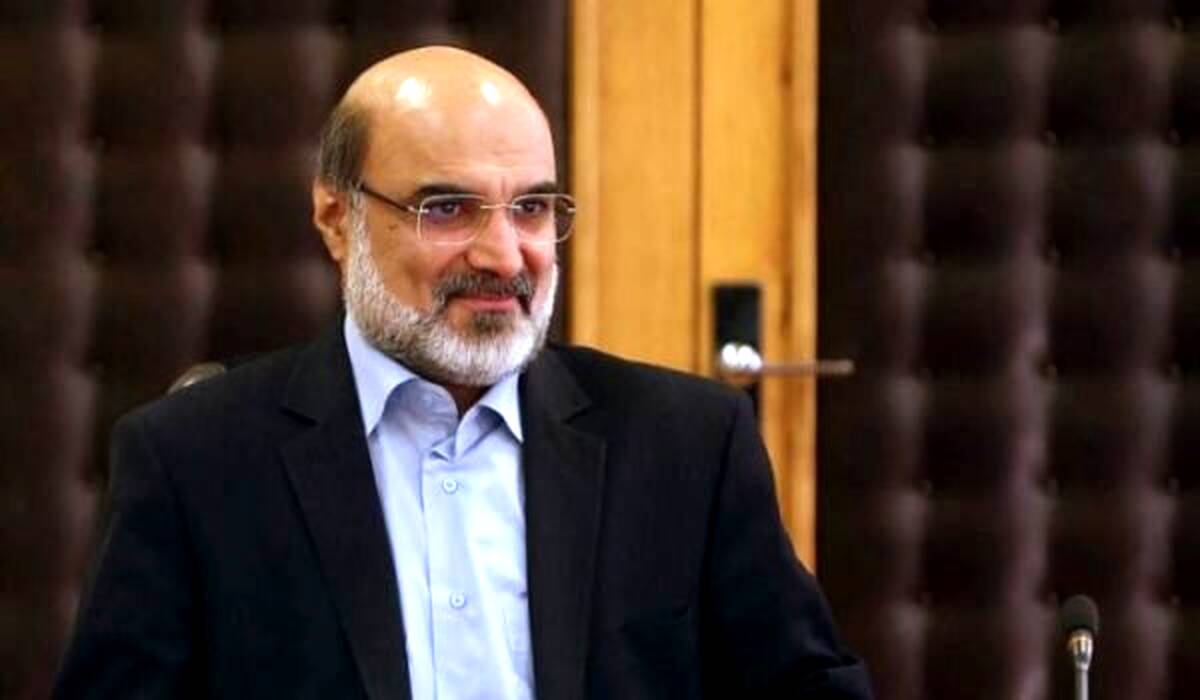 دولت با سیاست‌های انبساطی به دنبال رونق اقتصاد و بورس است/ افزایش نرخ تسعیر ارز به درآمد شرکت‌های صادرات‌محور سیگنال رشد می‌دهد