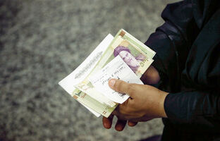 افزایش تمایل مردم برای نگهداری پول در سپرده‌های جاری و کوتاه مدت