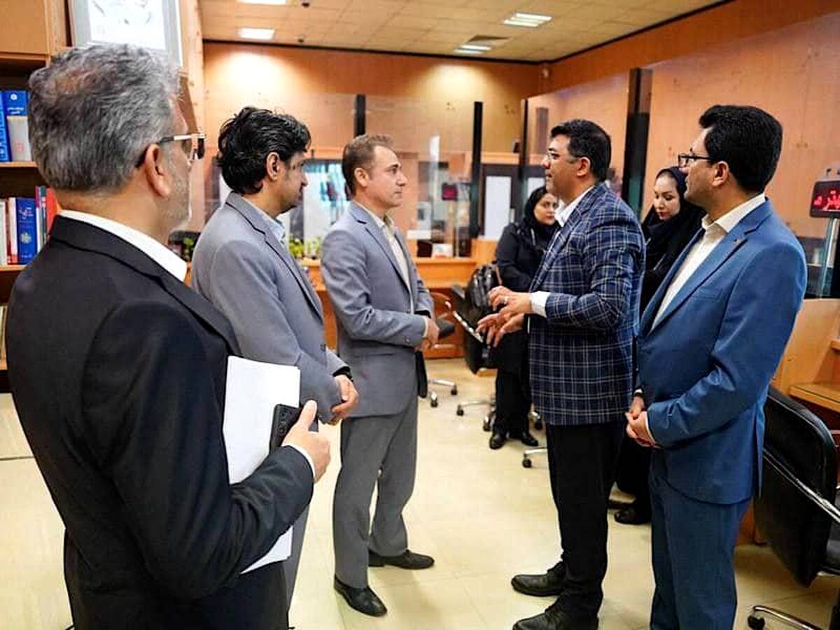تمرکز بر راهکارهای نوین جذب منابع؛ راهبرد توان‌افزایی بانک مسکن
