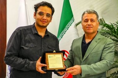 تندیس صادرکننده نمونه کشوری به پتروشیمی پارس اعطا شد