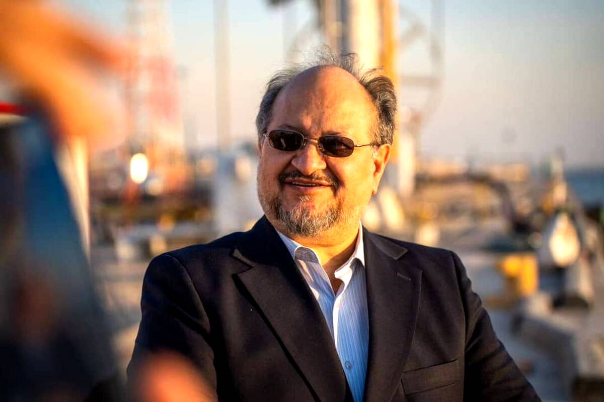 شریعتمداری: هلدینگ خلیج‌فارس ۱۰۰ درصد تعهدات ارزی خود را انجام داده است
