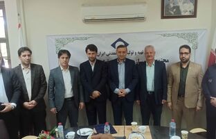 ادیب: تفکرات و نگاه تازه موجب افزایش بهره‌وری خواهد شد