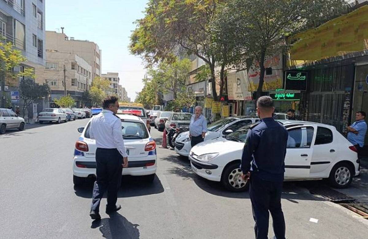 معابر منطقه ۲ از سد معبرهای غیرقانونی پاکسازی می شود