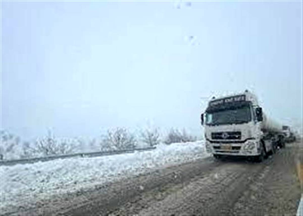 رکورد تحویل سوخت مایع به نیروگاه های کشور شکسته شد / تحویل روزانه ۵۸ میلیون لیتر نفت گاز نیروگاهی در دی ماه جاری