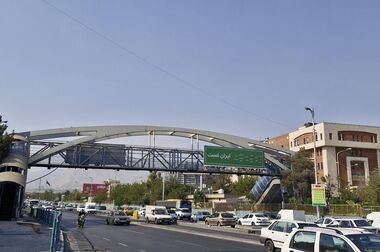 رفع معارض ملکی تقاطع یادگار امام (ره)_زرند گامی دیگر در پیشبرد کلان پروژه‌ ترافیکی غرب تهران