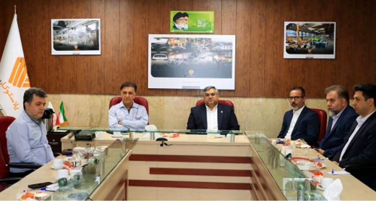 بازدید رئیس هیئت‌مدیره بانک سینا از شرکت‌های تولیدی و شعب بانک در استان قزوین