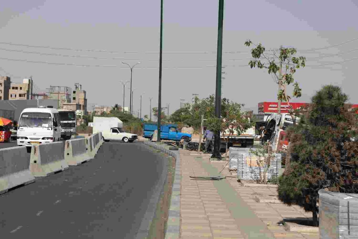 احداث دوربرگردان حدفاصل میدان خلازیر تا خیابان برادران شهید شکری در قالب طرح «من شهردارم»
